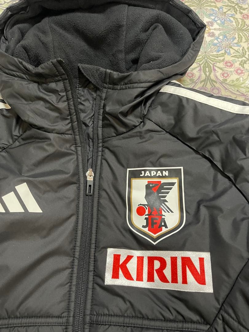 adidas べンチコート 黒　Lサイズ