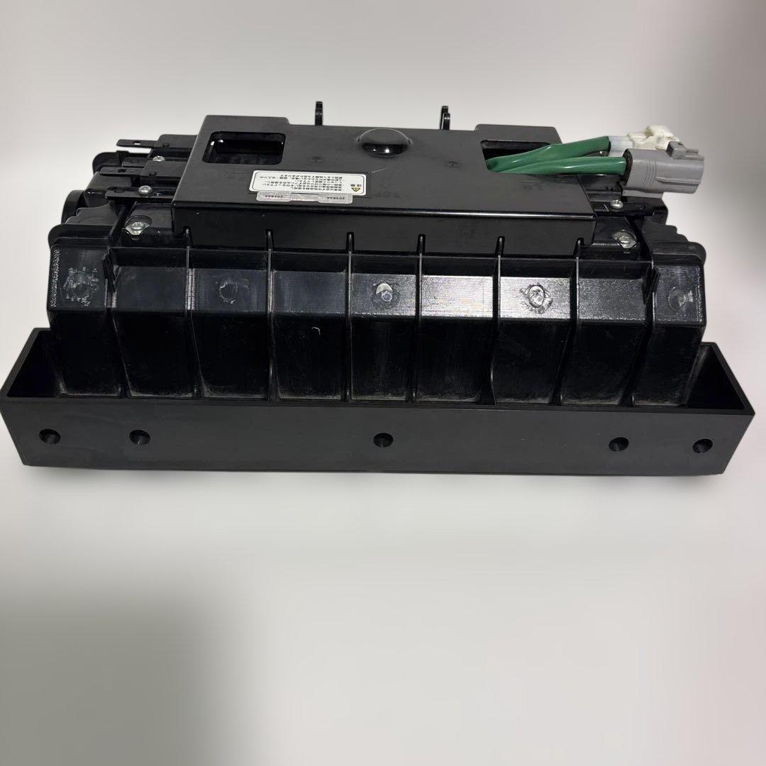 【28】小糸　トラック用 4t 10t ノーマルタイプ（助手席側）クリア