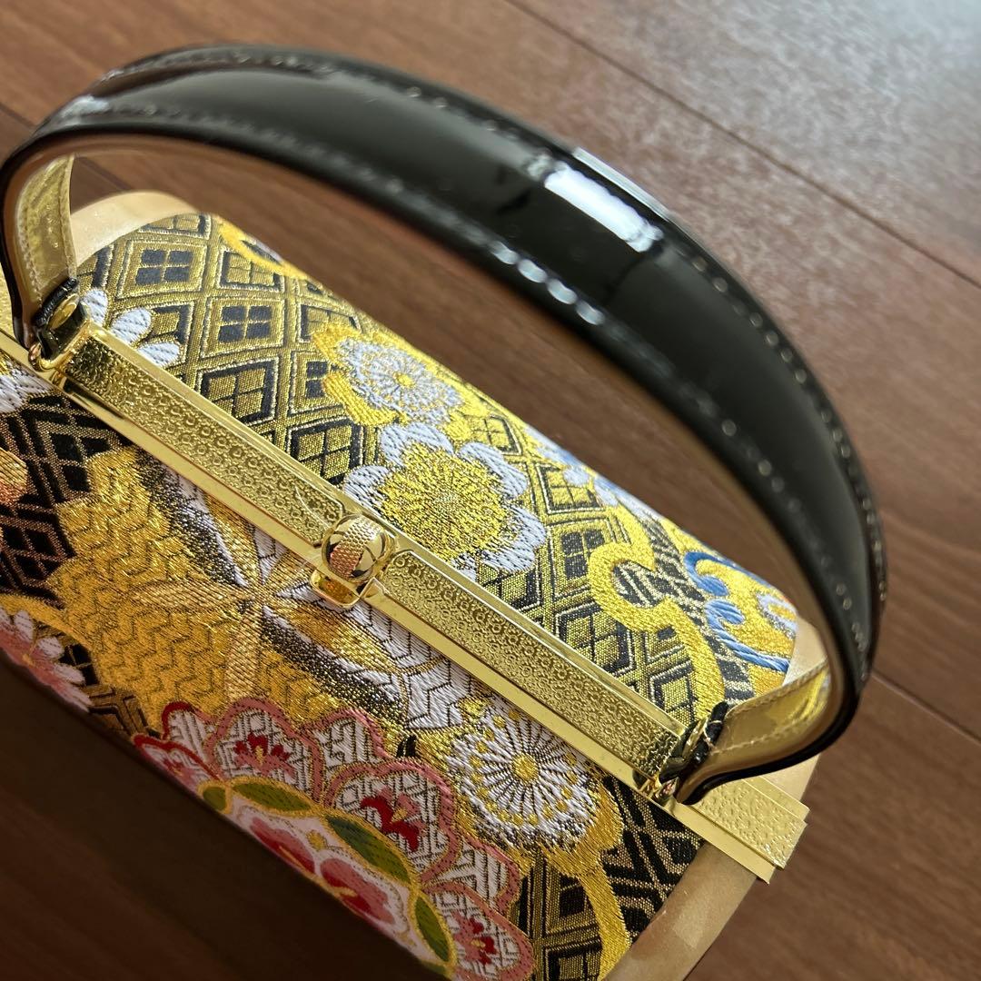 和服用　カバンと草履セット　豪華花柄黒と金