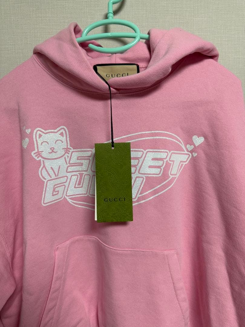 新品タグ付き　正規品　グッチ　猫　パーカー