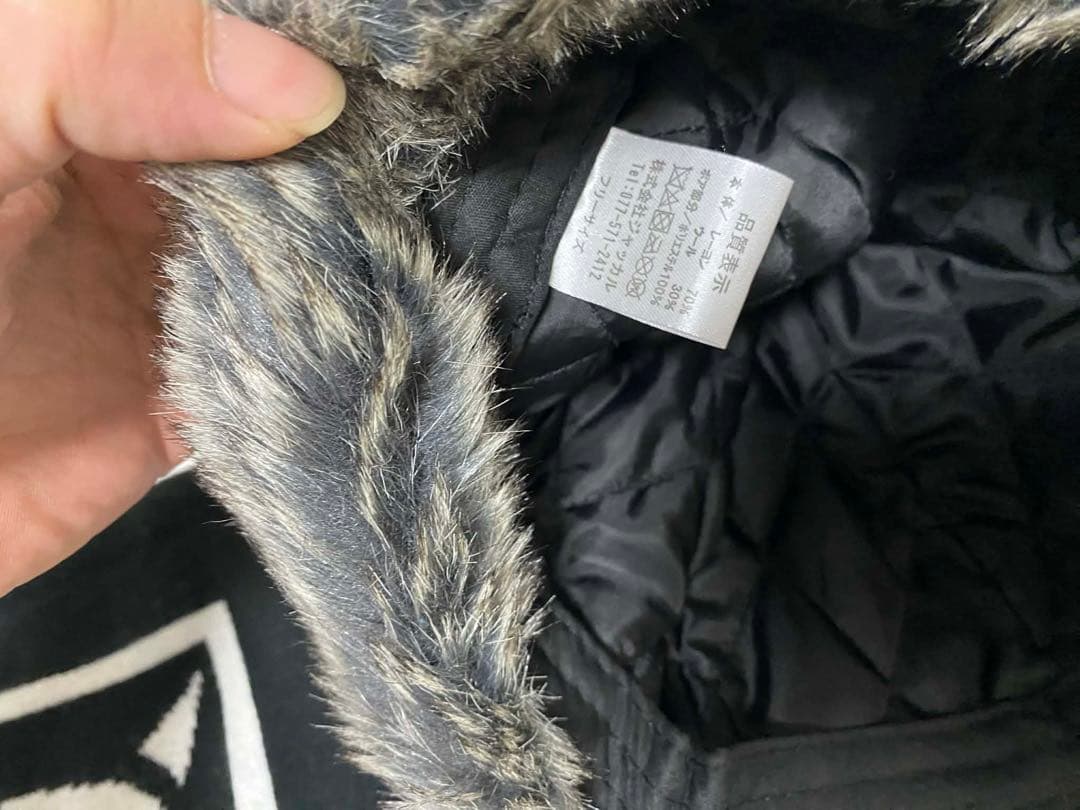 JACKALL 耳あて付きグレーキャップ + スカーフ