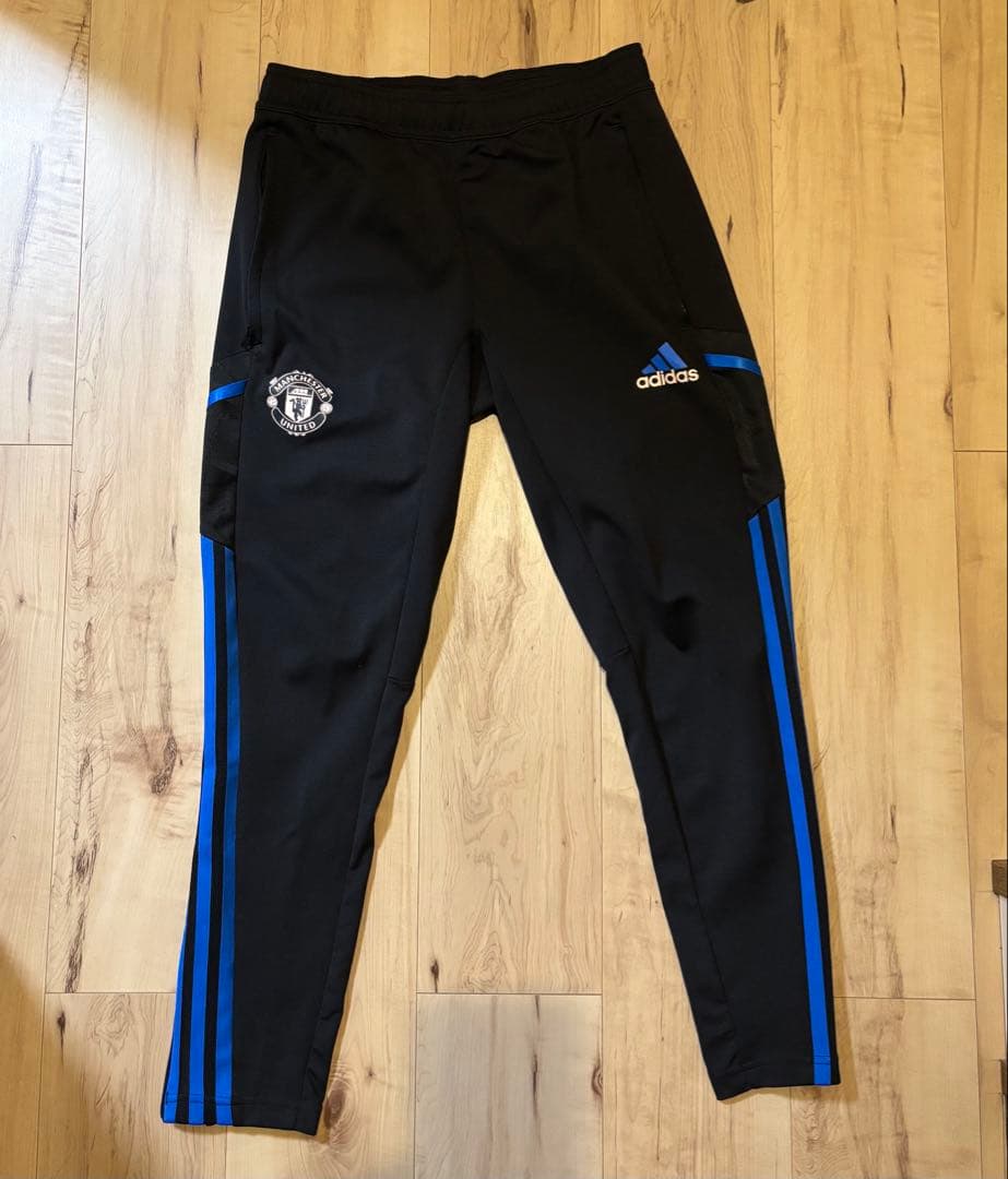 マンチェスター・ユナイテッド adidas ウェアセット