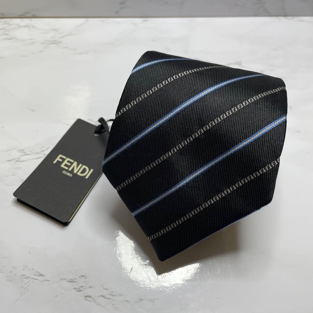 ✨新品未使用✨FENDI ネクタイ タグ付 ズッカ柄 レジメンタル 刺繍 定番