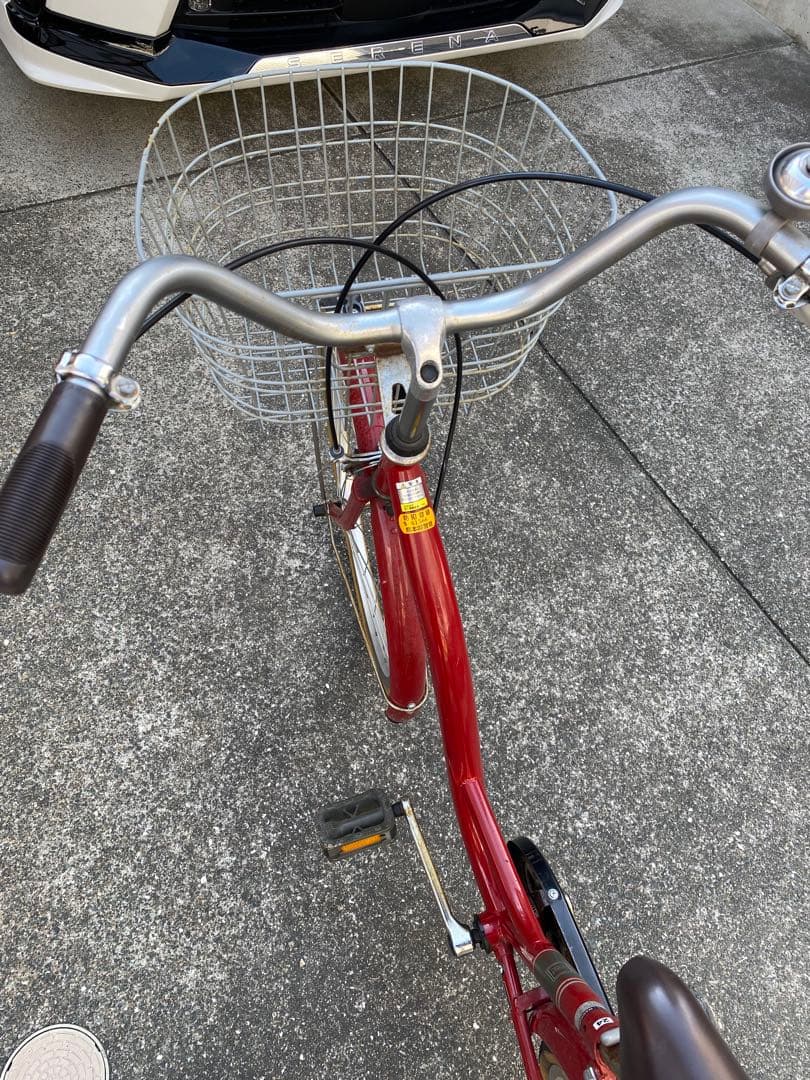 赤 シティサイクル 前面バスケット付き