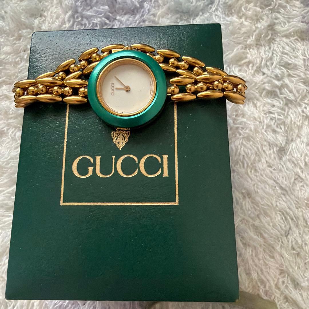 Gucci チェンジベゼルボックス入り