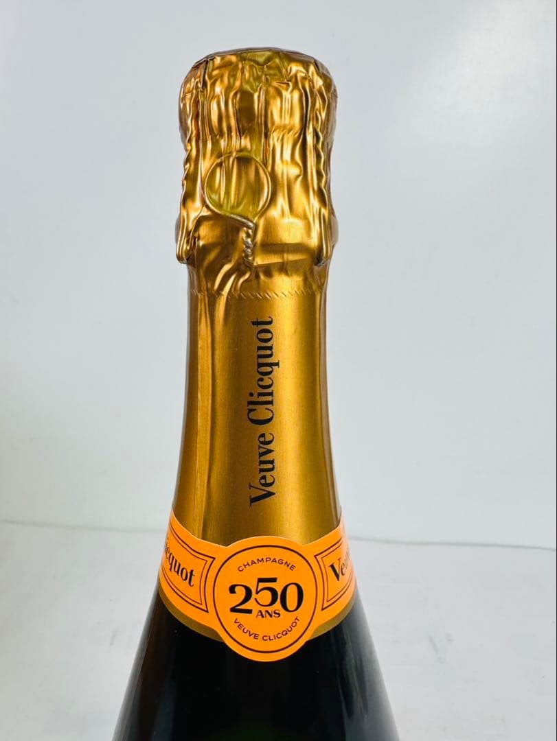 【保管品】 ヴーヴクリコ　 イエローラベル　 Veuve Clicquot