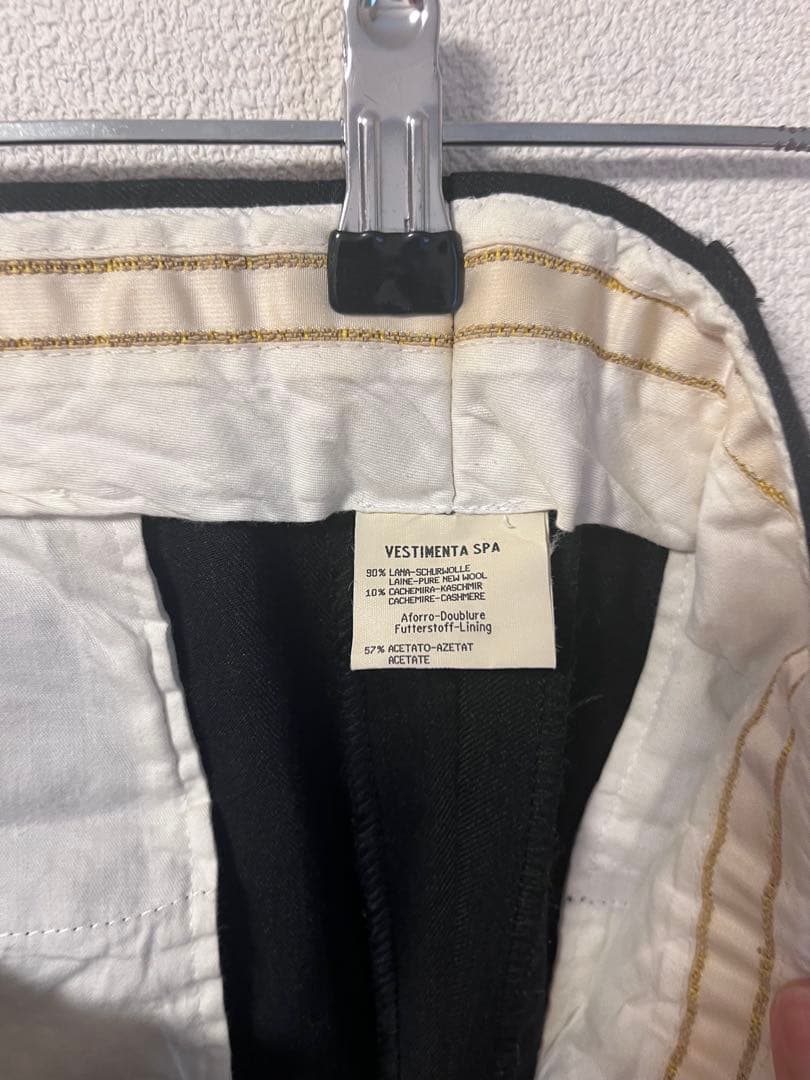 Giorgio Armani ブラック スラックス