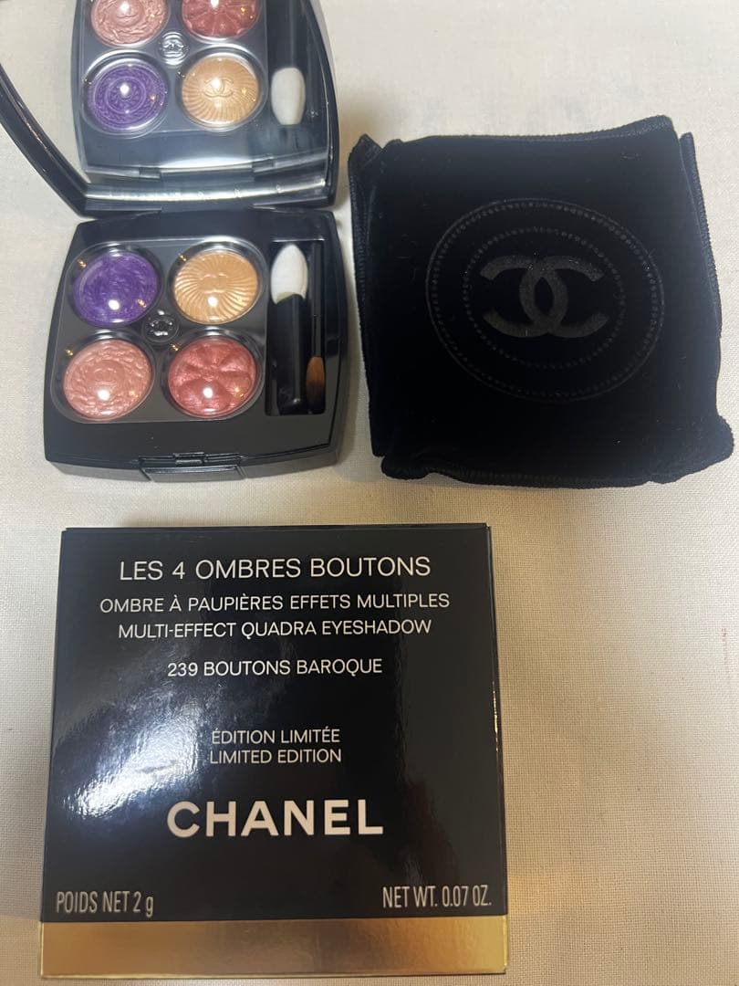 CHANEL シャネル　レキャトルオンブルブトン239新品未使用　限定品