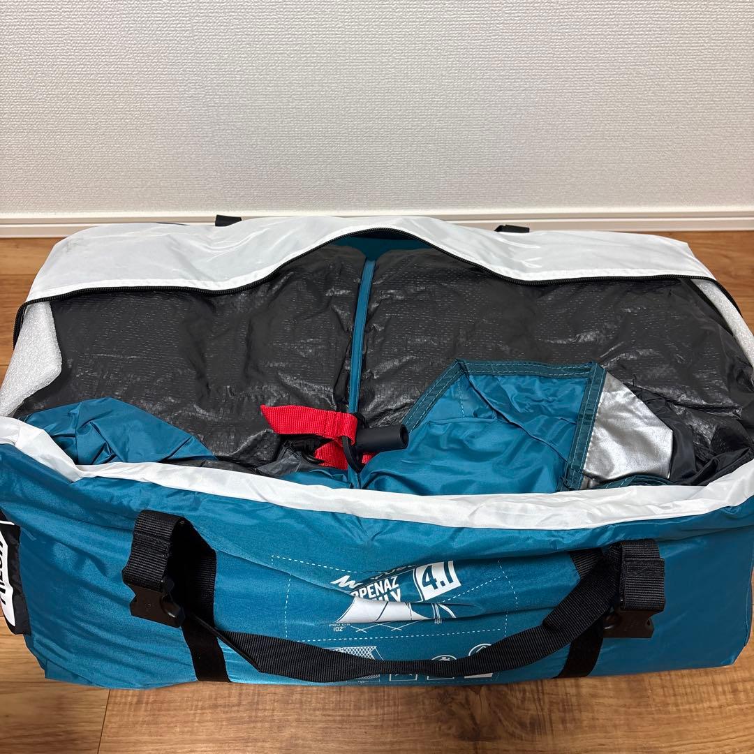Quechua ファミリーキャンプテント 4.1