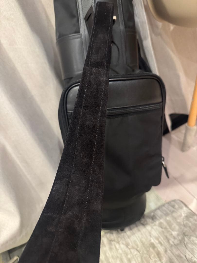 PRADA 正規品ブラックナイロンキャディバッグ