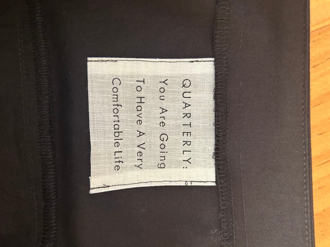 J/S luxe購入 QUARTERLY ボートネックワンピース Aライン七分袖