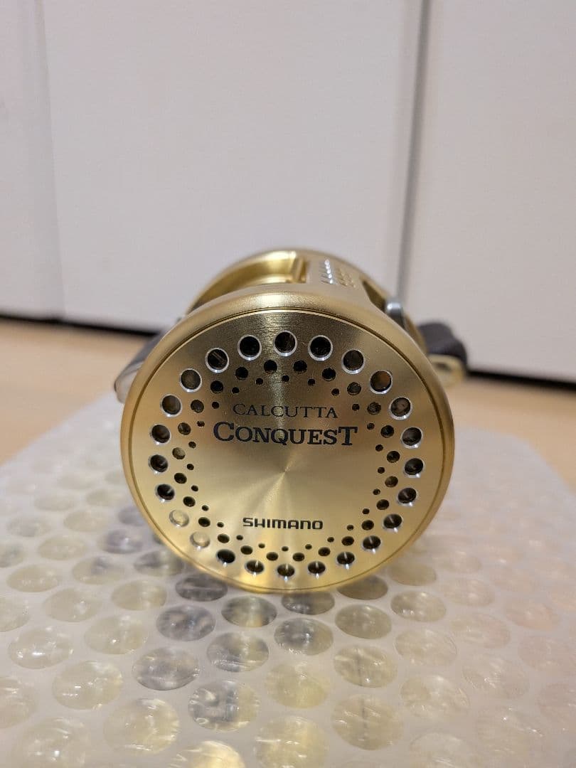 【美品】SHIMANO CALCUTTA CONQUEST 101