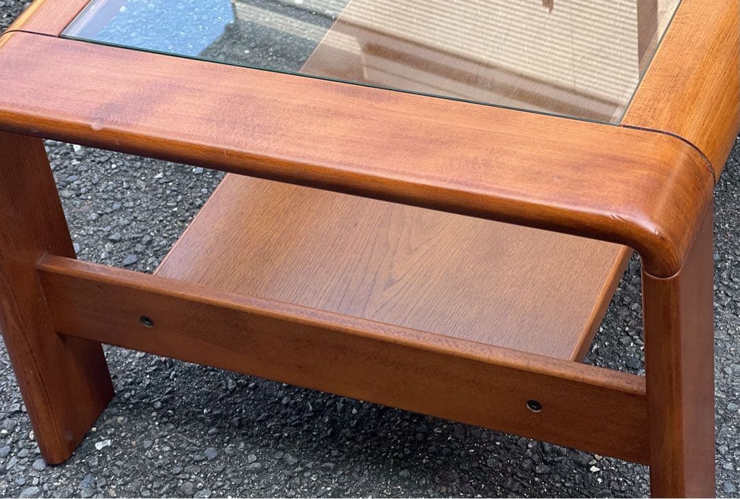木製テーブル ガラス天板付き