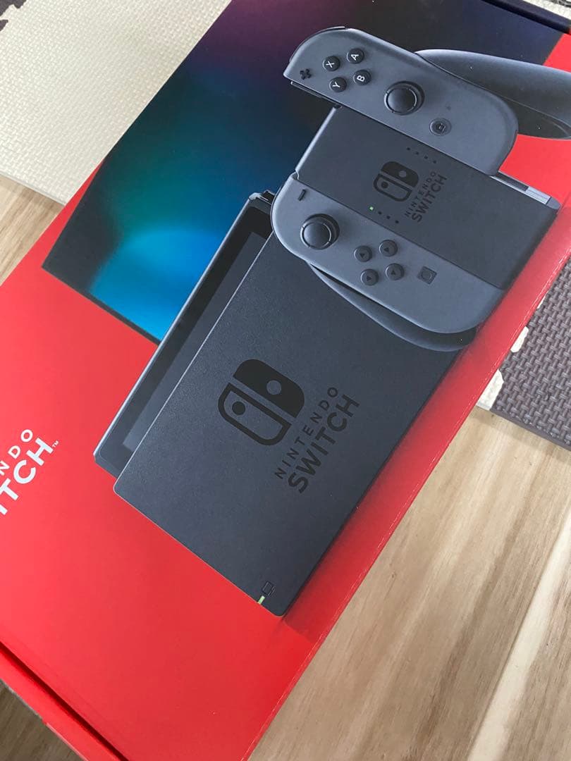 Nintendo Switch ニンテンドースイッチ本体　グレー