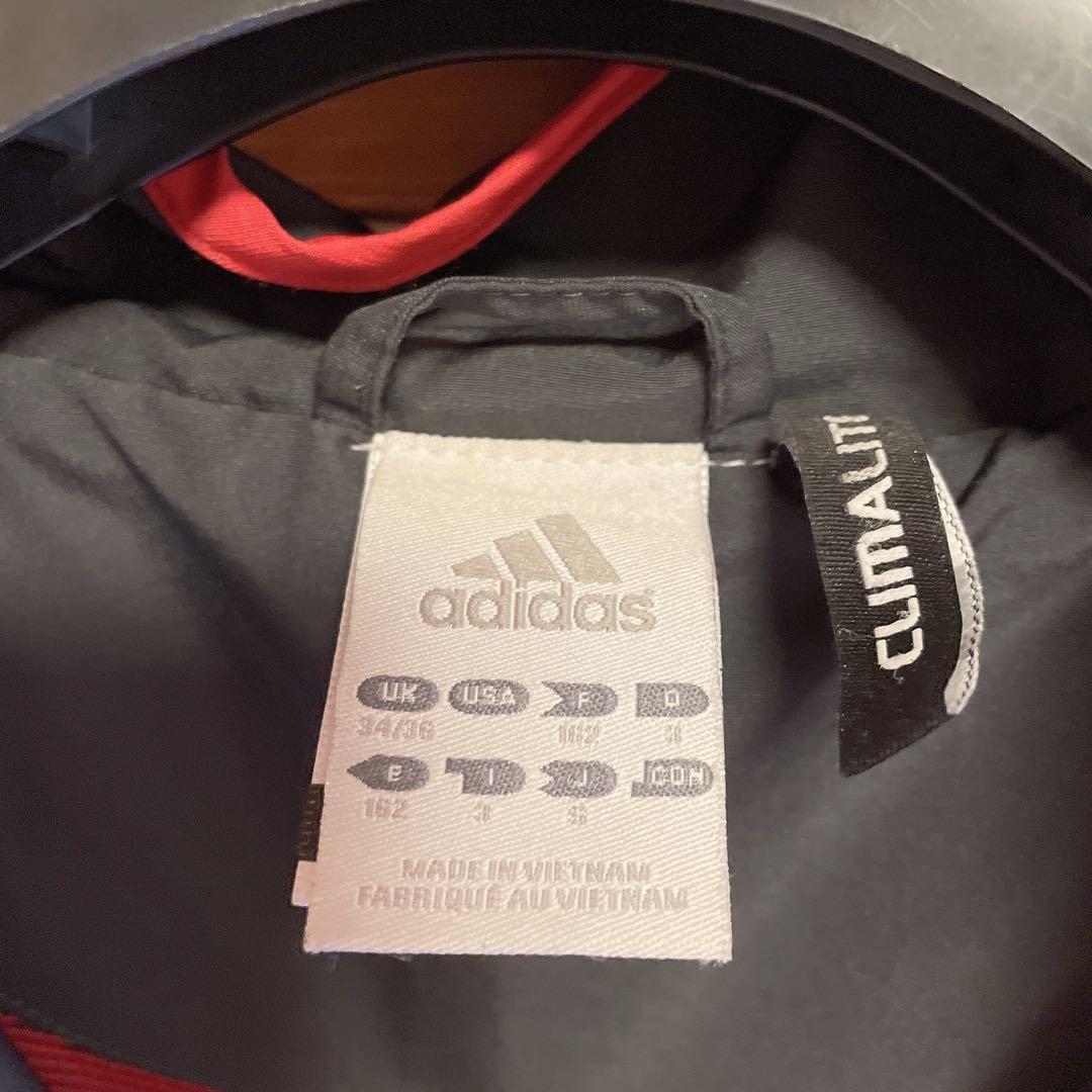 adidas トラックジャケット