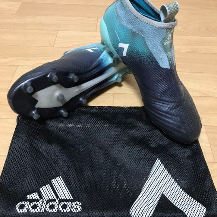 adidasピュアコントロール 17+  FG