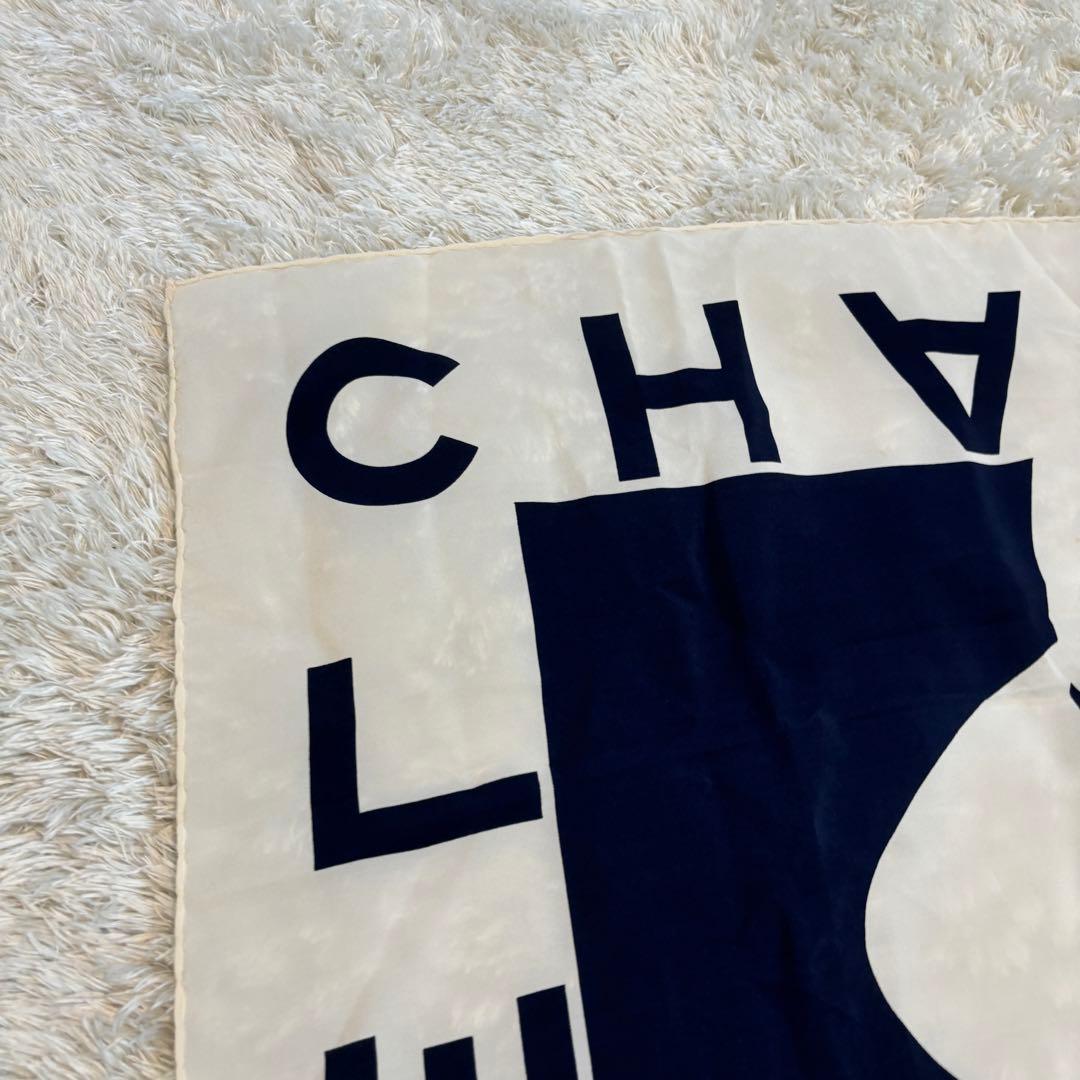 美品✨CHANEL シャネル　マドモアゼル　スカーフ　カレ90 ブラック