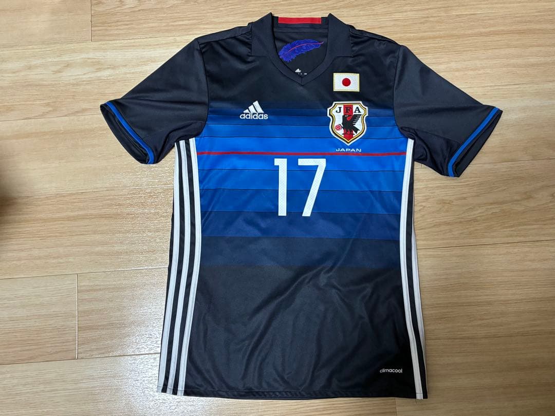 【新品・未使用】日本代表 2016-2017 長谷部誠 #17 M 正規品