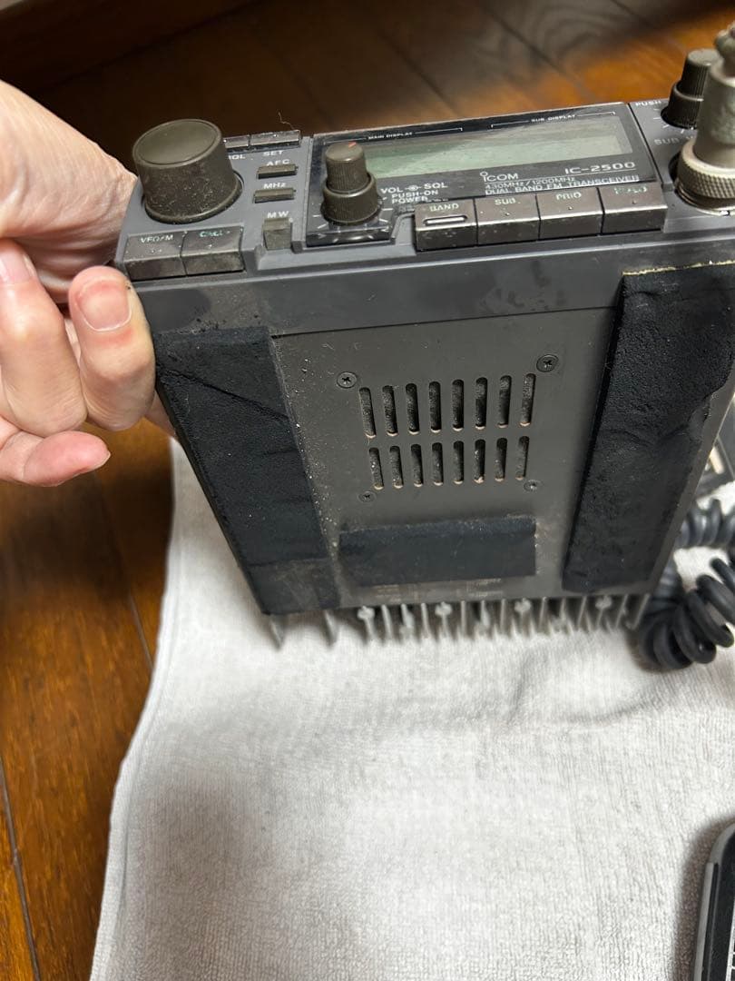 icon IC-2500 デュアルバンド受信機 本体と付属品