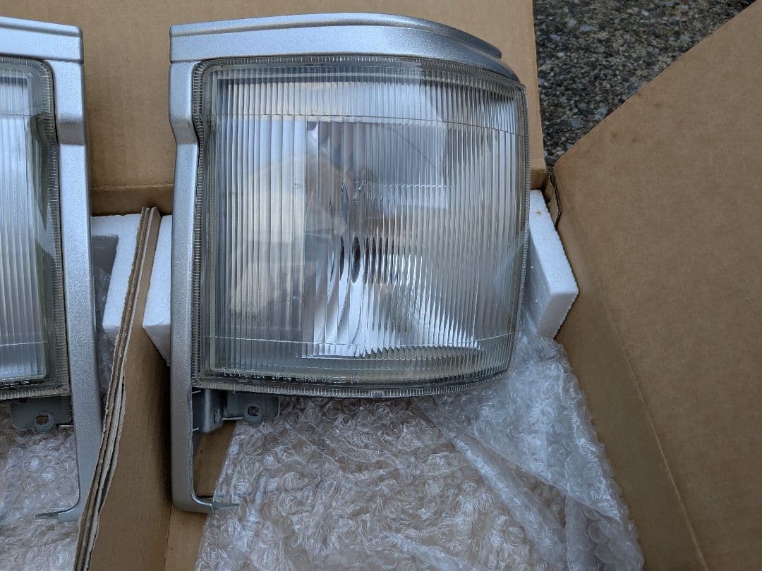 純正 100系 ハイエース バン コーナーランプ(中古)