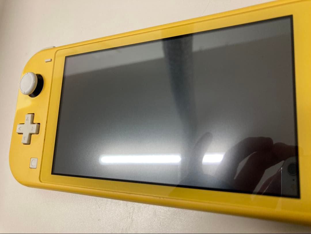 Nintendo Switch Lite イエロー　本体のみ