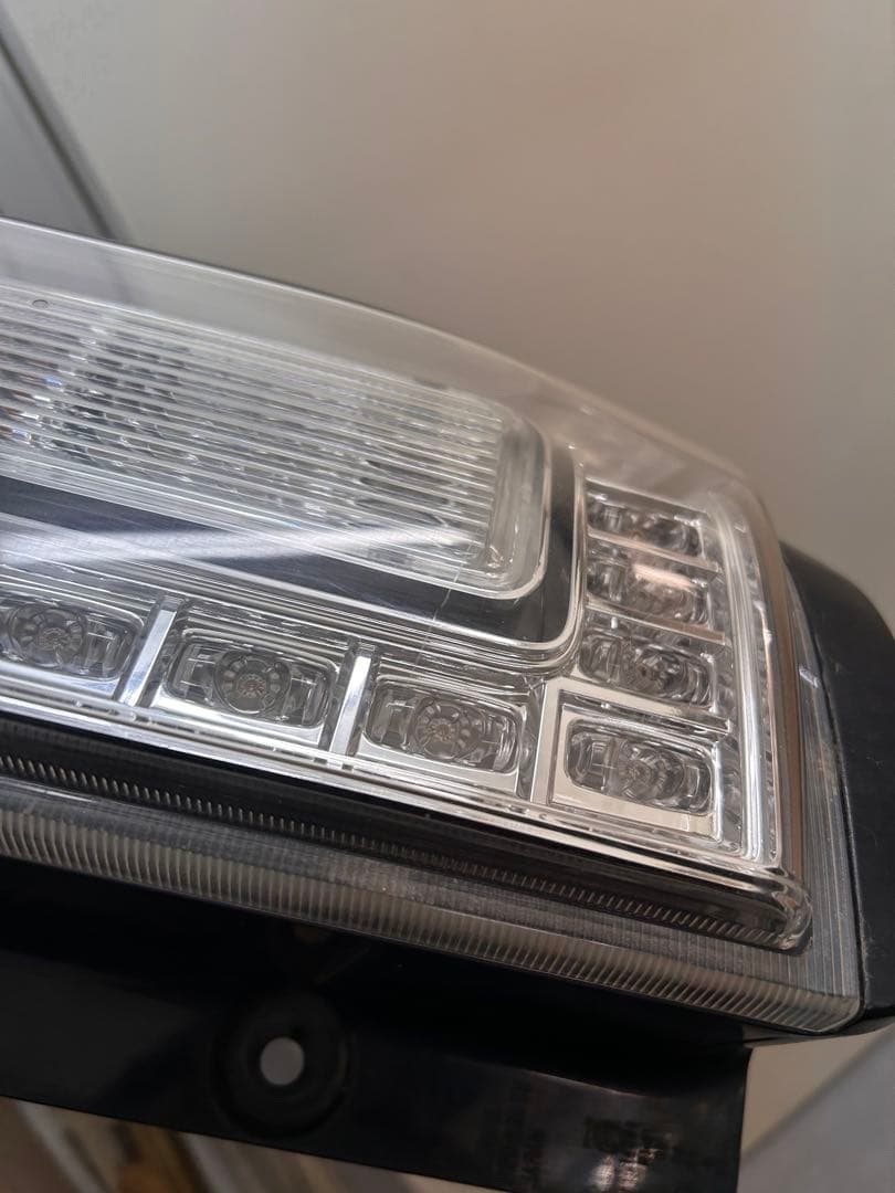 セレナ c26 後期LEDテール　ライダー？　前期ポン付け　中古　3点セット