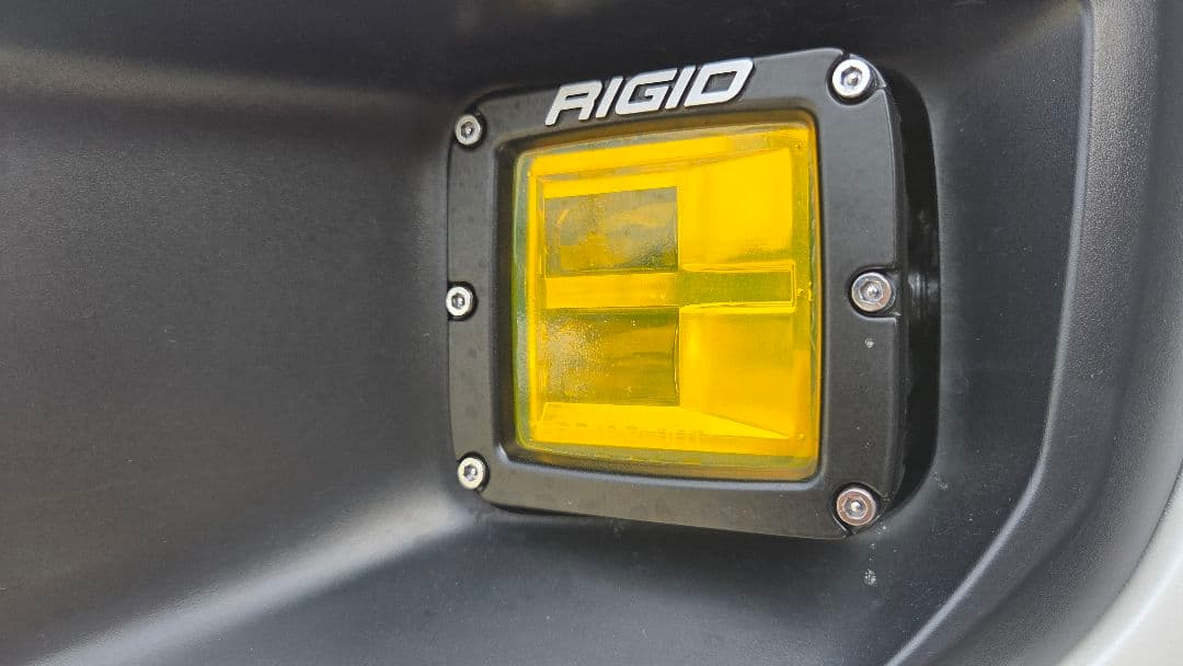 セコイア　TRDPRO専用　RIGID フォグライト　ベゼルセット　純正品