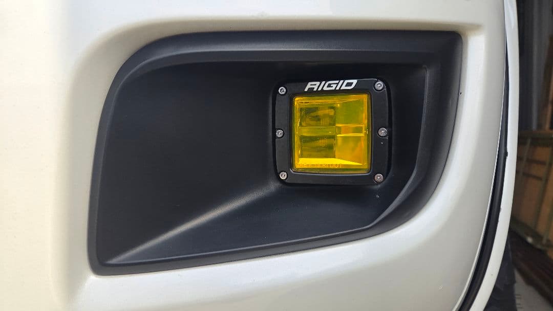 セコイア　TRDPRO専用　RIGID フォグライト　ベゼルセット　純正品