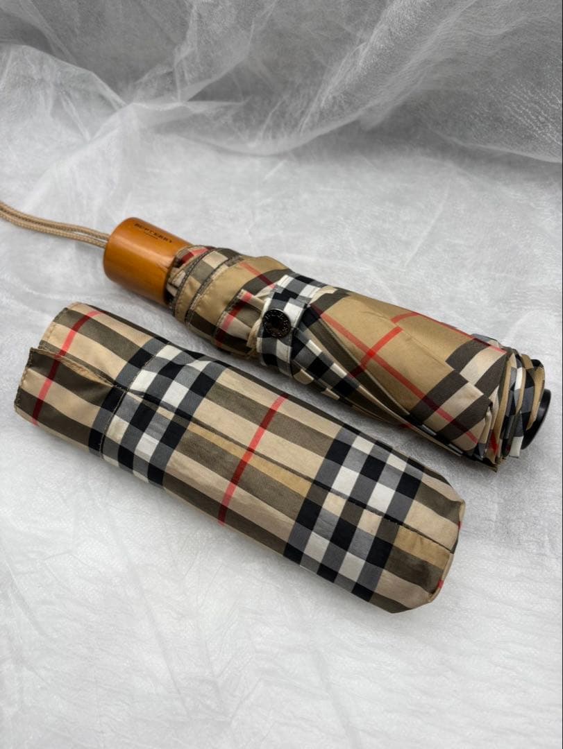 美品　BURBERRY バーバリーロンドン　ノバチェック　折り畳み傘　英国製