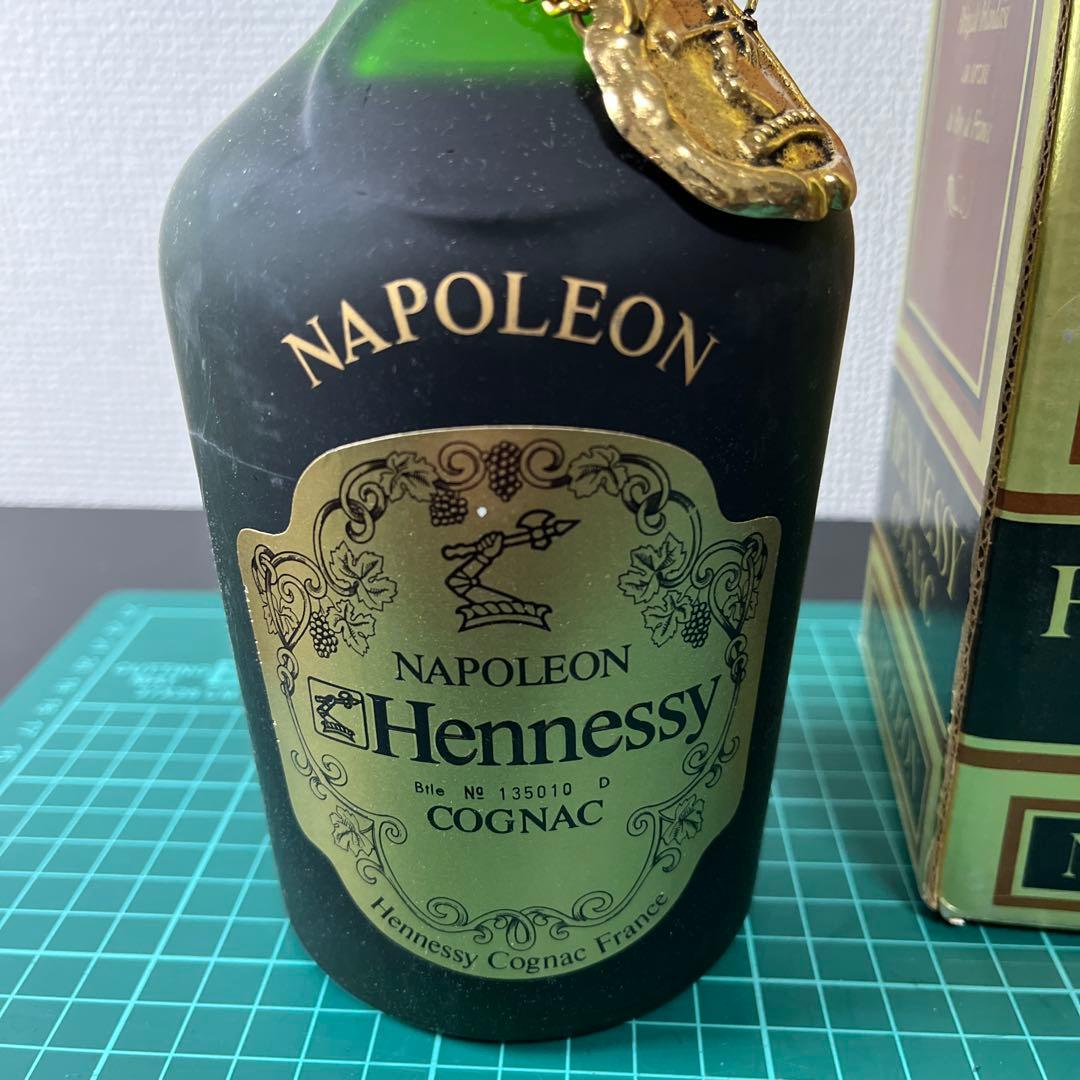 (h) 未開封　Hennessy Napoleon Cognac 箱入り　古酒