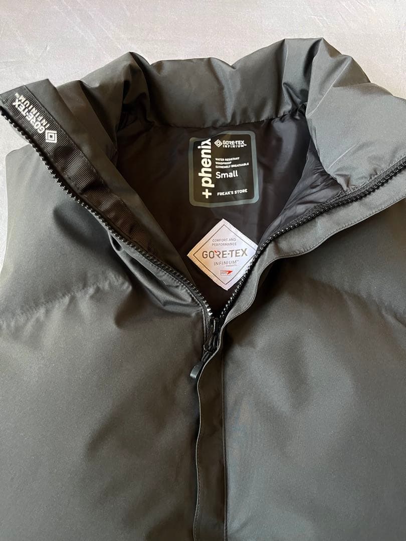 +phenix GORE-TEX INFINIUM ダウンベスト