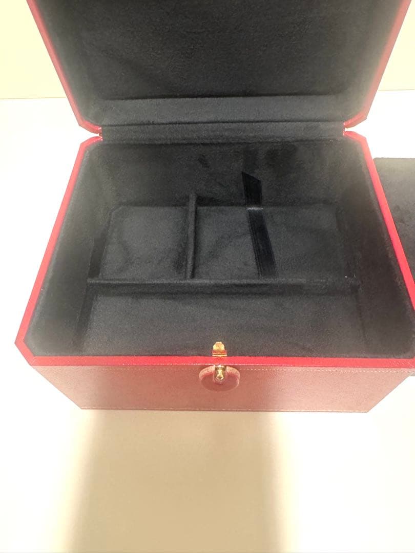 【新品】カルティエ　Cartier 時計　ボックス　アクセサリー　ケース　正規品