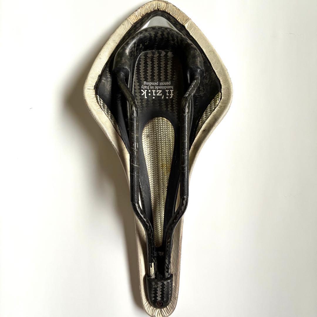 希少【fi'zi:k】ARIONE carbon cx カーボン　braided