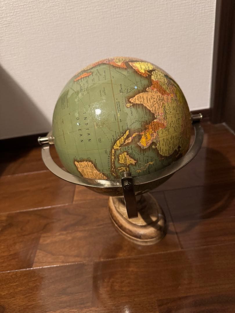 ACTUS / GLOBE Wood Stand Green 地球儀　廃盤