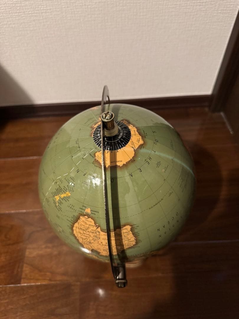 ACTUS / GLOBE Wood Stand Green 地球儀　廃盤