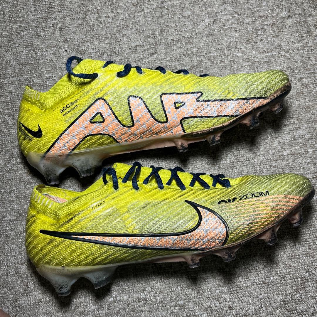 NIKE マーキュリアル ヴェイパー 15