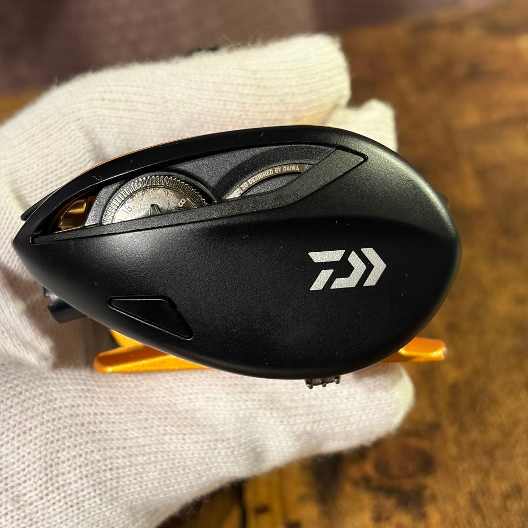 【美品】ダイワ　DAIWA T3 SV8.1R-TW 右ハンドル