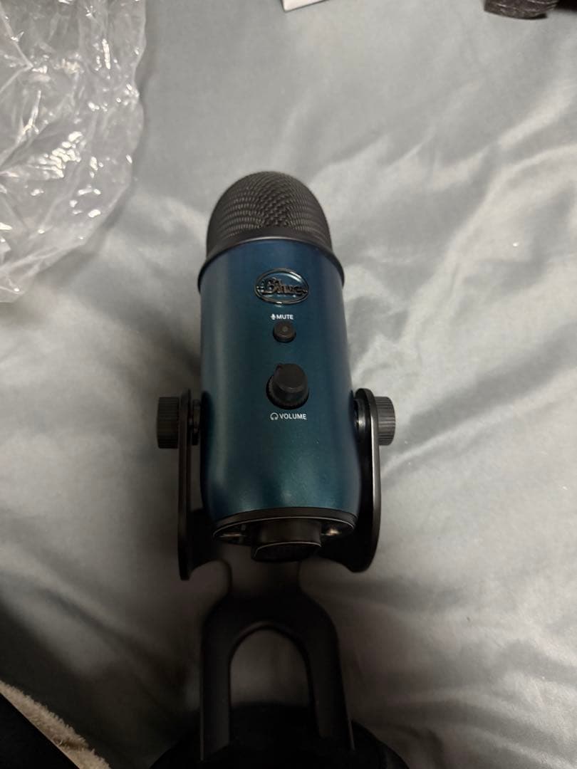 Blue Yeti USBコンデンサーマイク