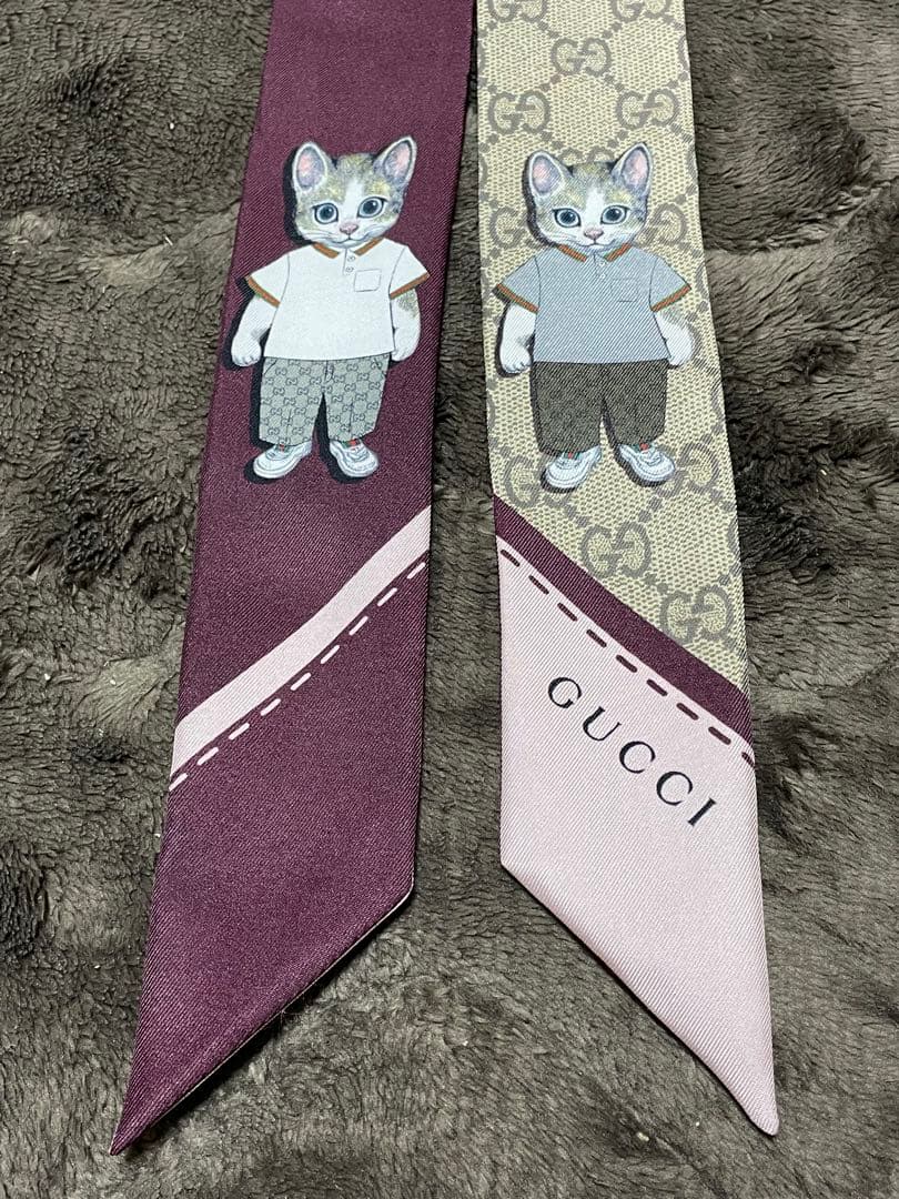 GUCCI　ヒグチユウコ　コラボ　ネックボウ　シルク　スカーフ　ノベルティ袋付