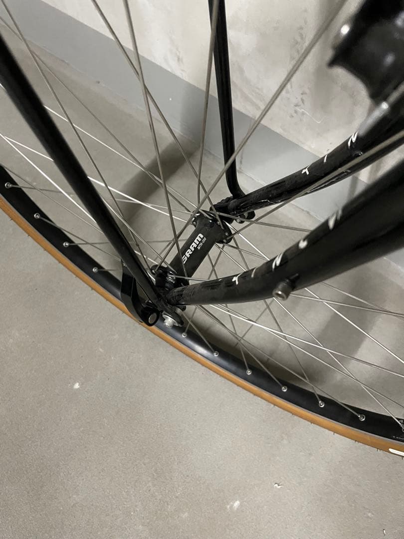 引き取り限定 SURLY CROSS CHECK BLACK 57 純正タイヤ付