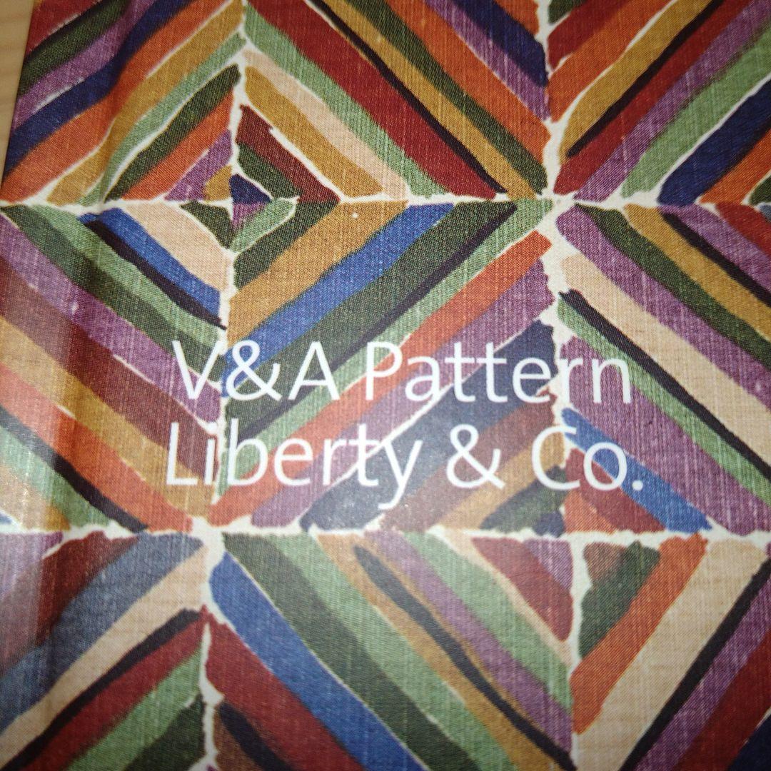 『V&A Pattern: Liberty & Co.』