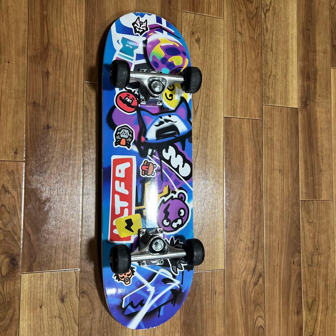 スケートボードデッキ 木製 グリップテープ付き