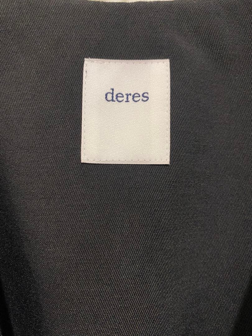 デレス deres 4th ブラック ジレ　黒