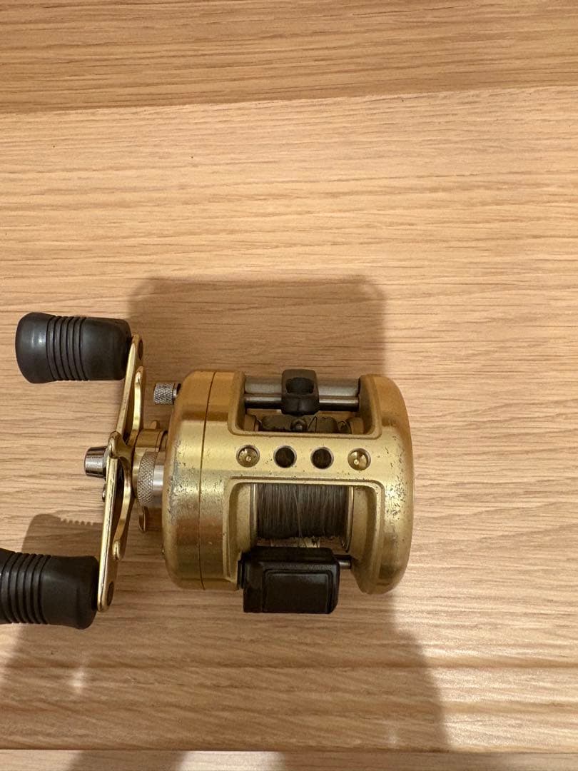 Shimano Calcutta 101 XT ゴールドベイトリール