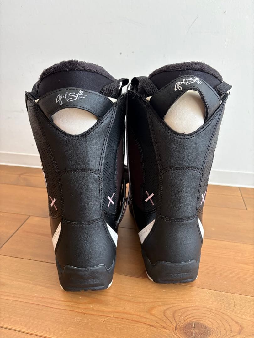 スノーボードブーツ(女性用) 23.5〜24cm 美品