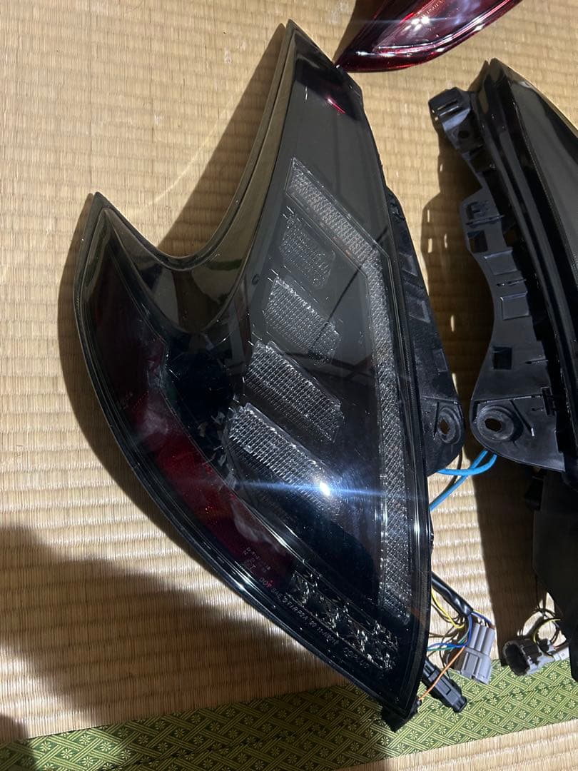 78ワークス　Z34 テールランプ　クリア左右＋レッド左のみ