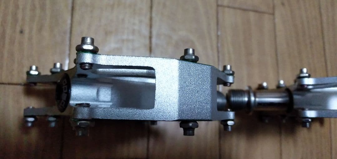 XPEDO XCF07AC フラットペダル シルバー/グリーン　255g