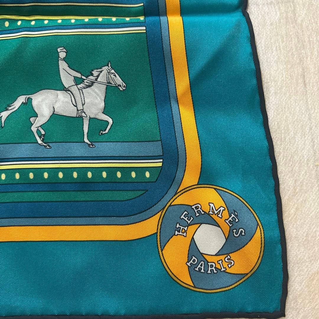 （美品）エルメス　グリーン系　馬と騎手のスカーフ 約65✖️65cm