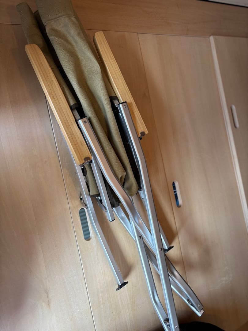  peak 2人掛け折りたたみチェア カーキ 本体に不満があれば返品可能