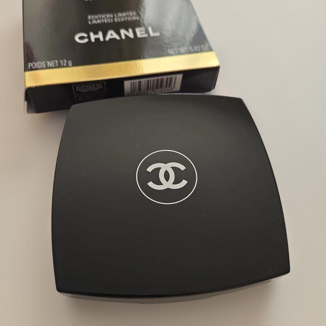 ⭐CHANEL レ キャトル ルージュ ユー エ ジュ 957 ⭐アイ&チーク